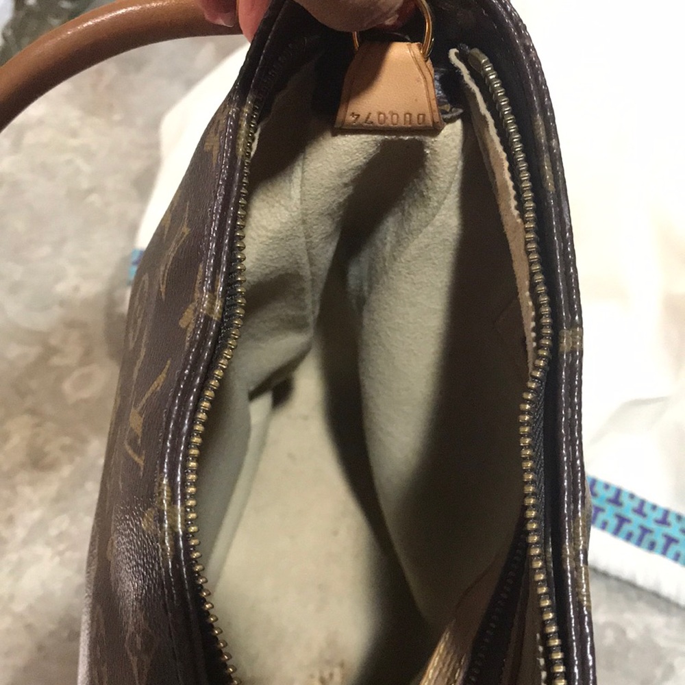 Louis Vuitton large looping bag GM - Picture 6 of 6